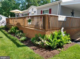 3450 Mountain Rd TRAILER M20, Hamburg, PA 19526