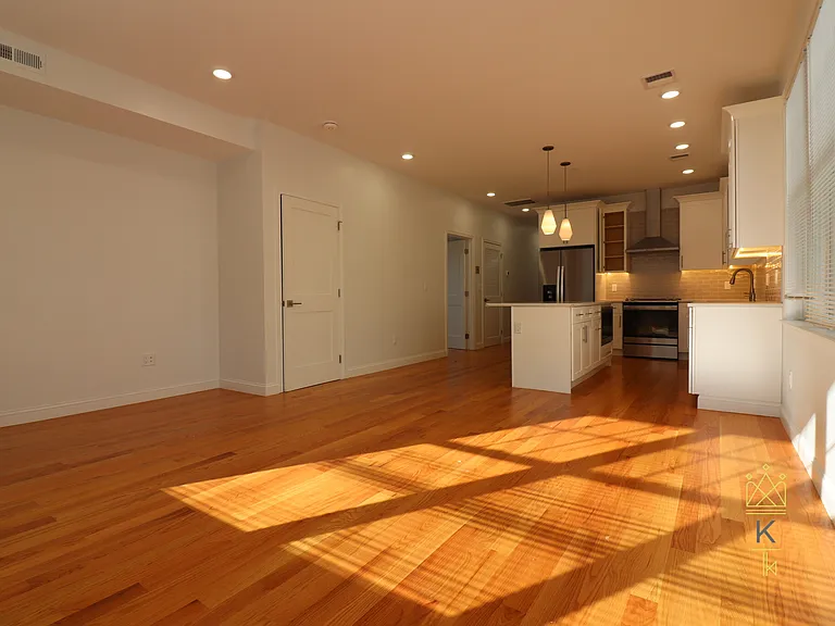 81 Ballou Ave #1 — Photo 12
