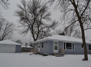 8670 Greystone Ave S, Cottage Grove, MN 55016