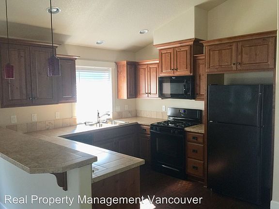 2nd image of 324 Lolo Trail Ave