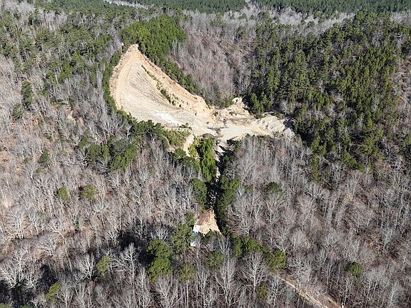 3rd image of 2770 Highway 8 W