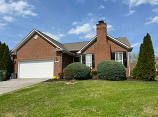 709 Kiefer Ln, Maryville, TN 37804