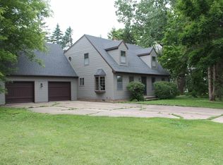 620 Oak St, Winneconne, WI 54986