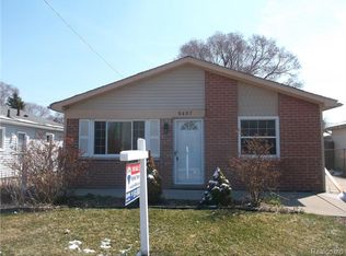 9457 Sylvia St, Taylor, MI