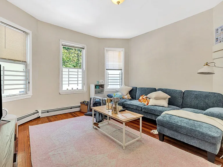 22 Fisher Ave #2 — Photo 3