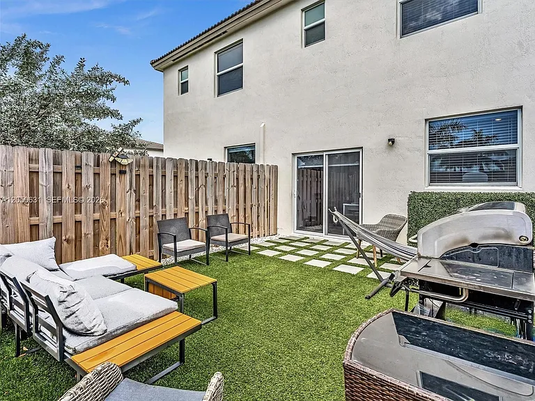 12209 NW 24th Pl — Photo 29