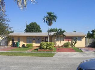 1801 SW 93rd Pl, Miami, FL 33165