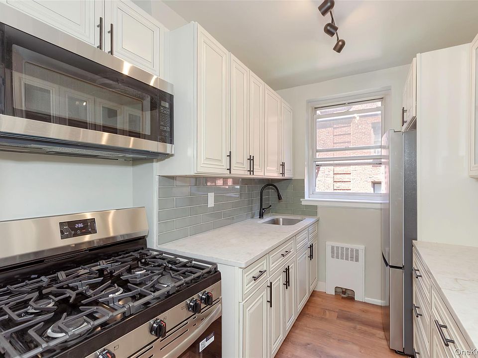 1st image of 12 Westchester Avenue #4H