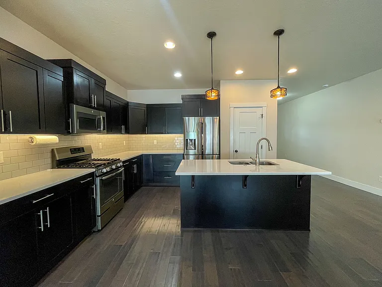 12250 W Florida Ct — Photo 7
