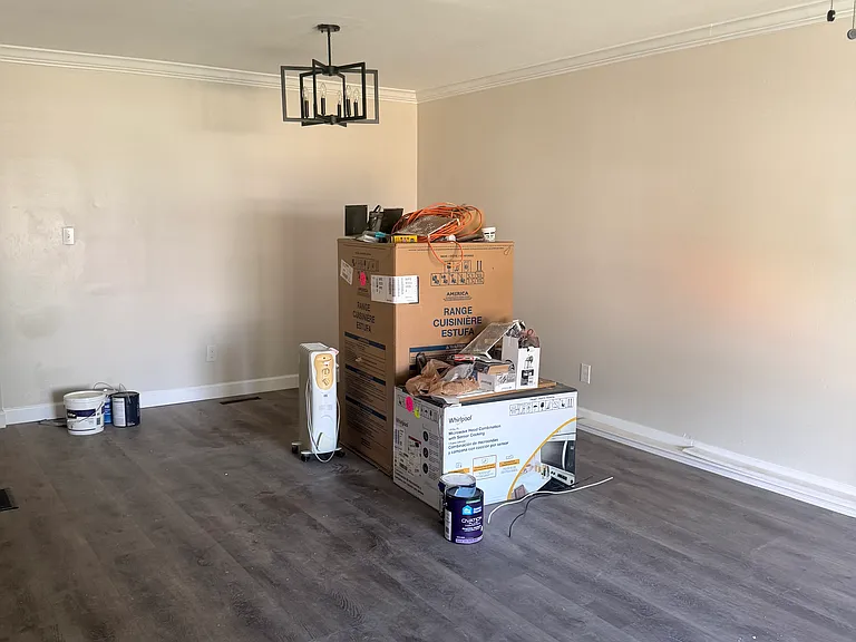 528 Arborwood Dr — Photo 3