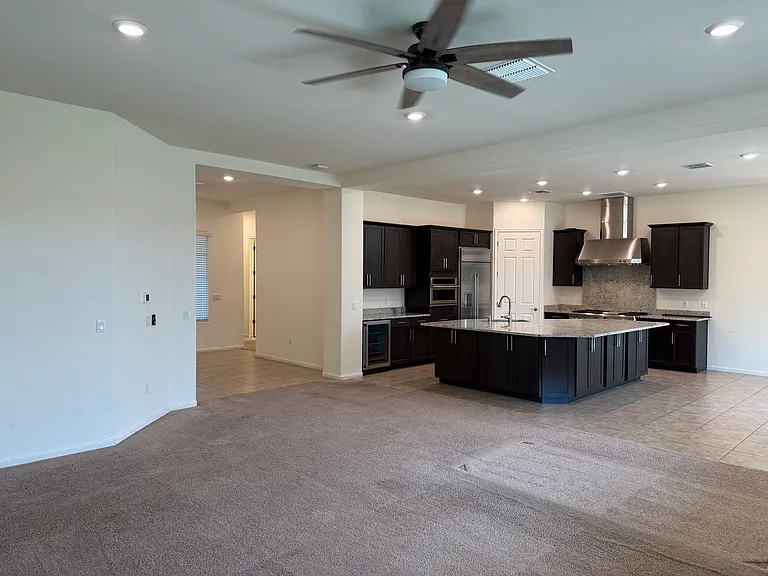 1646 W Aristides St — Photo 11