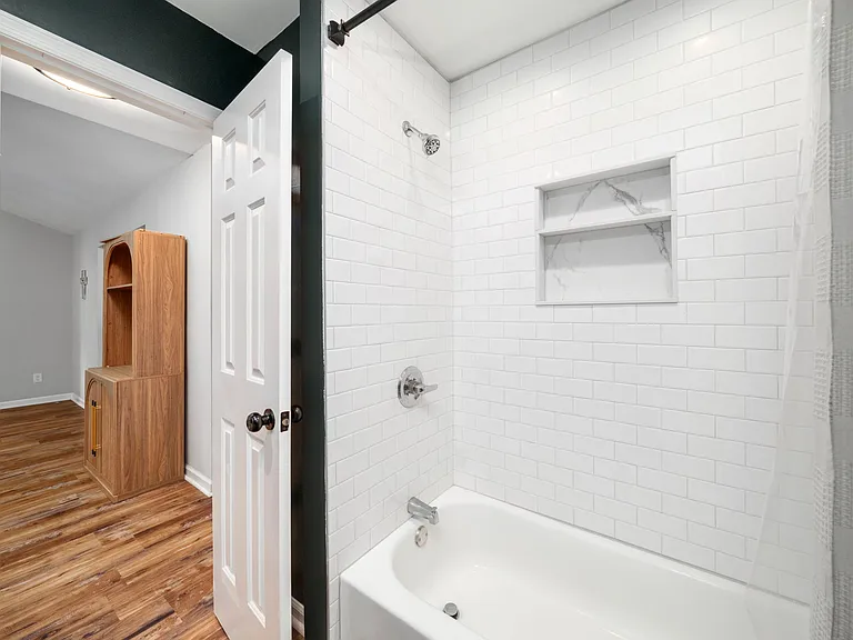 167 Bentley Pkwy — Photo 10