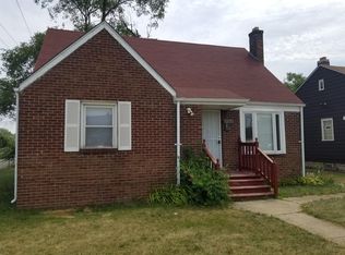 305 Garfield St, Gary, IN 46404