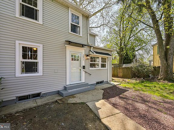 3rd image of 2872 Tuckahoe Rd