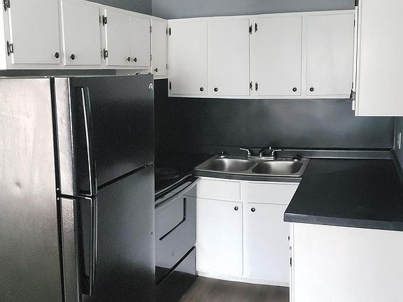 2nd image of 2761 Queen City Ave APT 3