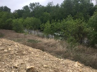 317 Dale Hollow Rd, Fort Worth, TX 76103