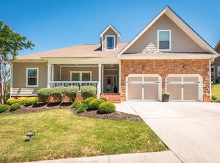 103 Vineyard Blvd, Ringgold, GA 30736