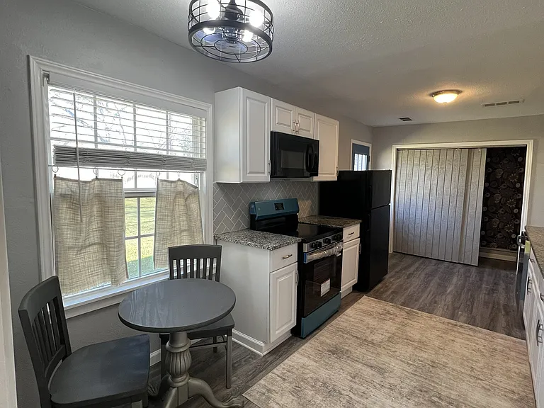 3332 Katrine Ct — Photo 8