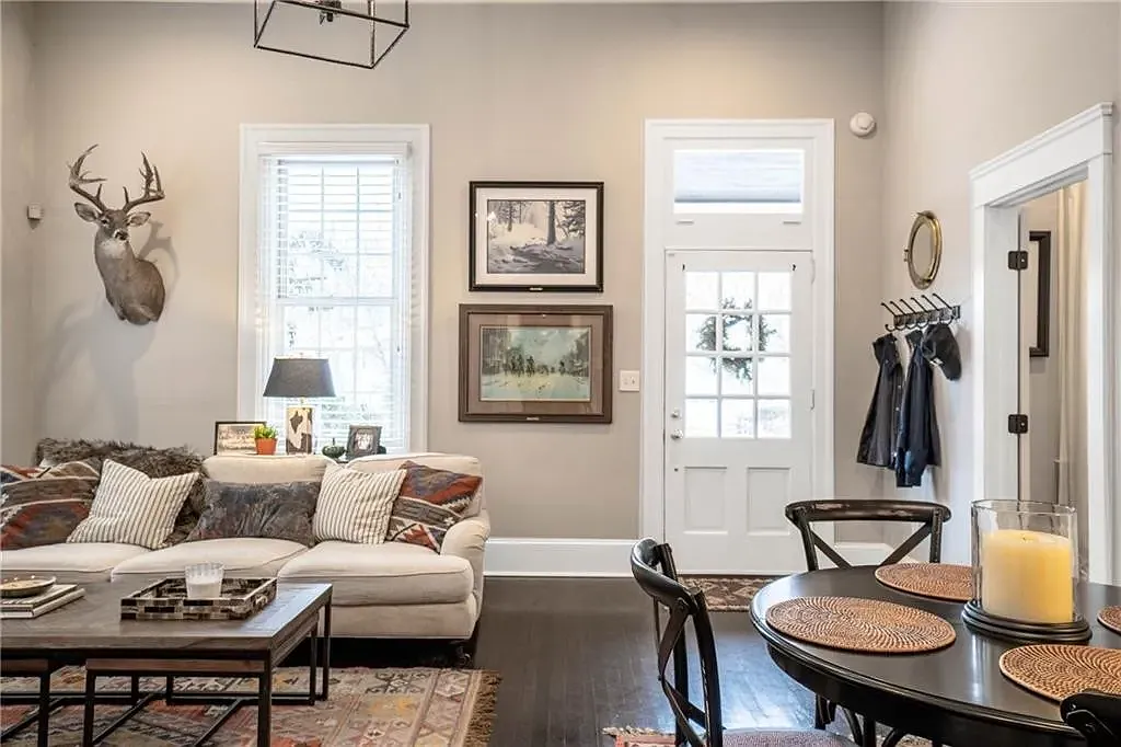 1 bed, 850 sqft, $2,200 — Photo 4