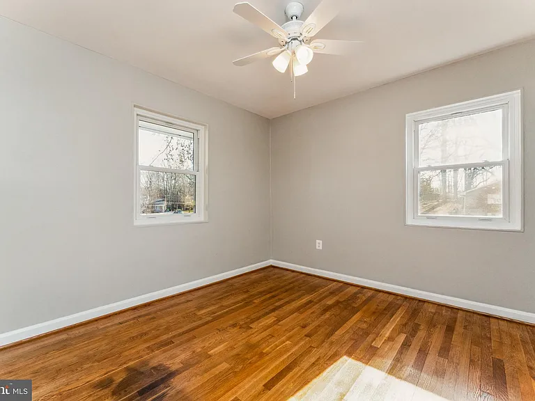 5424 Ferndale St — Photo 27