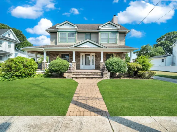 50 Catherine St, Valley Stream, NY 11581