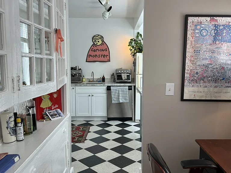 Original built-in butler pantry