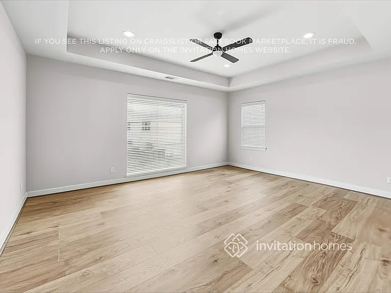 10434 Executive Lake Dr — Photo 9