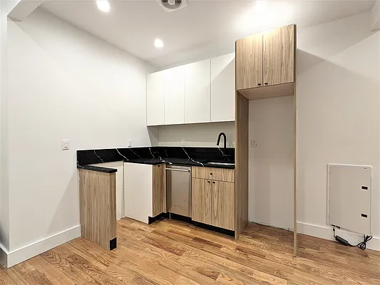 Rented by Rentopia | media 38