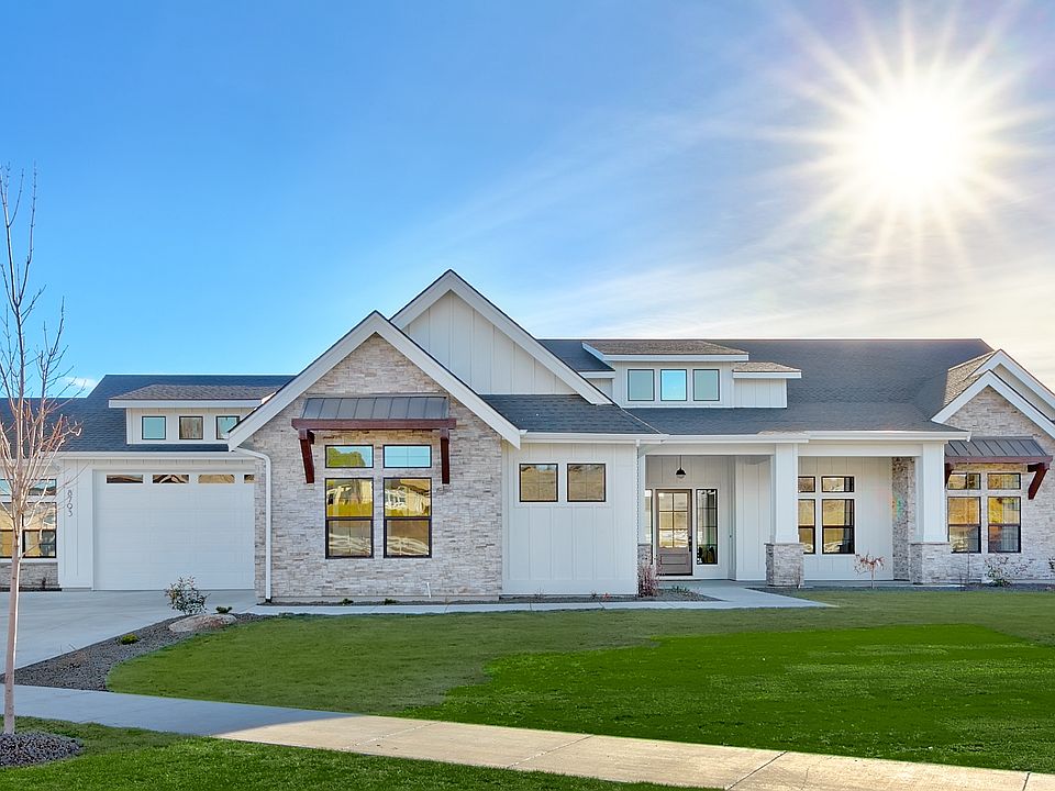 Farmhouse Elevation