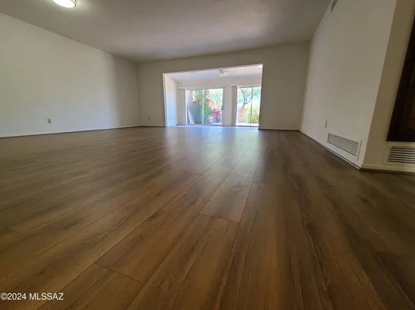 1497 W Sendero Uno, Tucson, AZ 85704