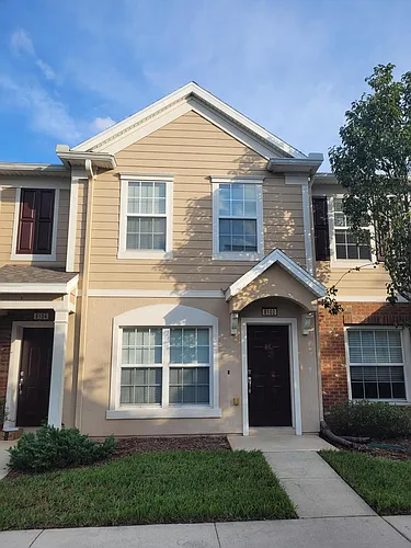 8102 Summer Cove Ct Photo 1