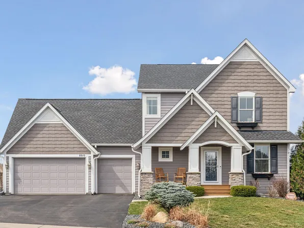 8910 Highview Ct, Victoria, MN 55386