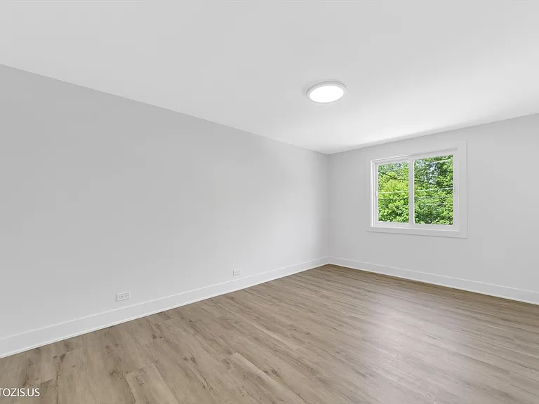 803 Brummel St — Photo 24