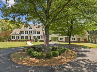 16035 Westbrook Rd, Milton, GA 30004