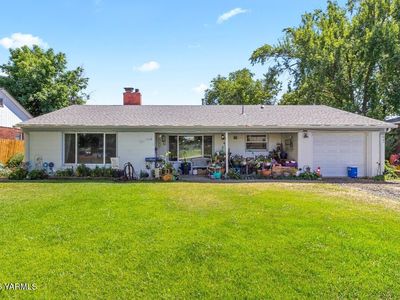 110 E Bartlett Ave, Selah, WA, 98942