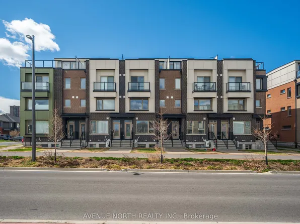 836 Mikinak Rd, Ottawa, ON K1K 4Z4