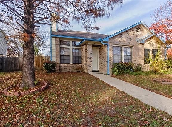 2nd image of 807 Binbrook Dr