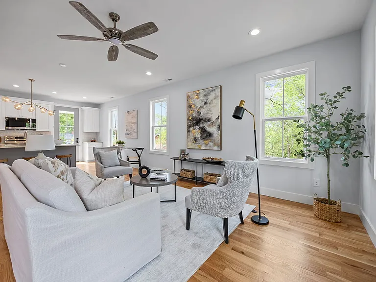 515 Spruce St #B — Photo 8