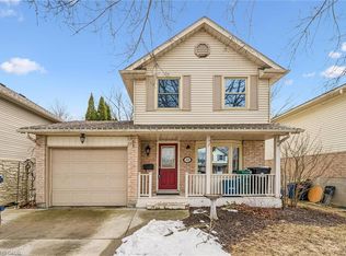 418 Woods Ln, Cambridge, ON N3H5J4
