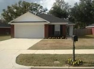1753 Donham Dr, Mobile, AL 36618