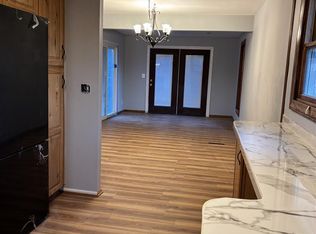 1079 Omar Dr, Crownsville, MD 21032