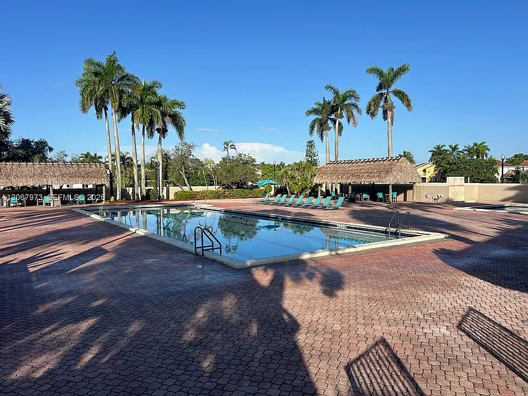 15428 SW 50th Ter #15428 — Photo 39