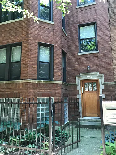 2335 W McLean Ave #2 Photo 1