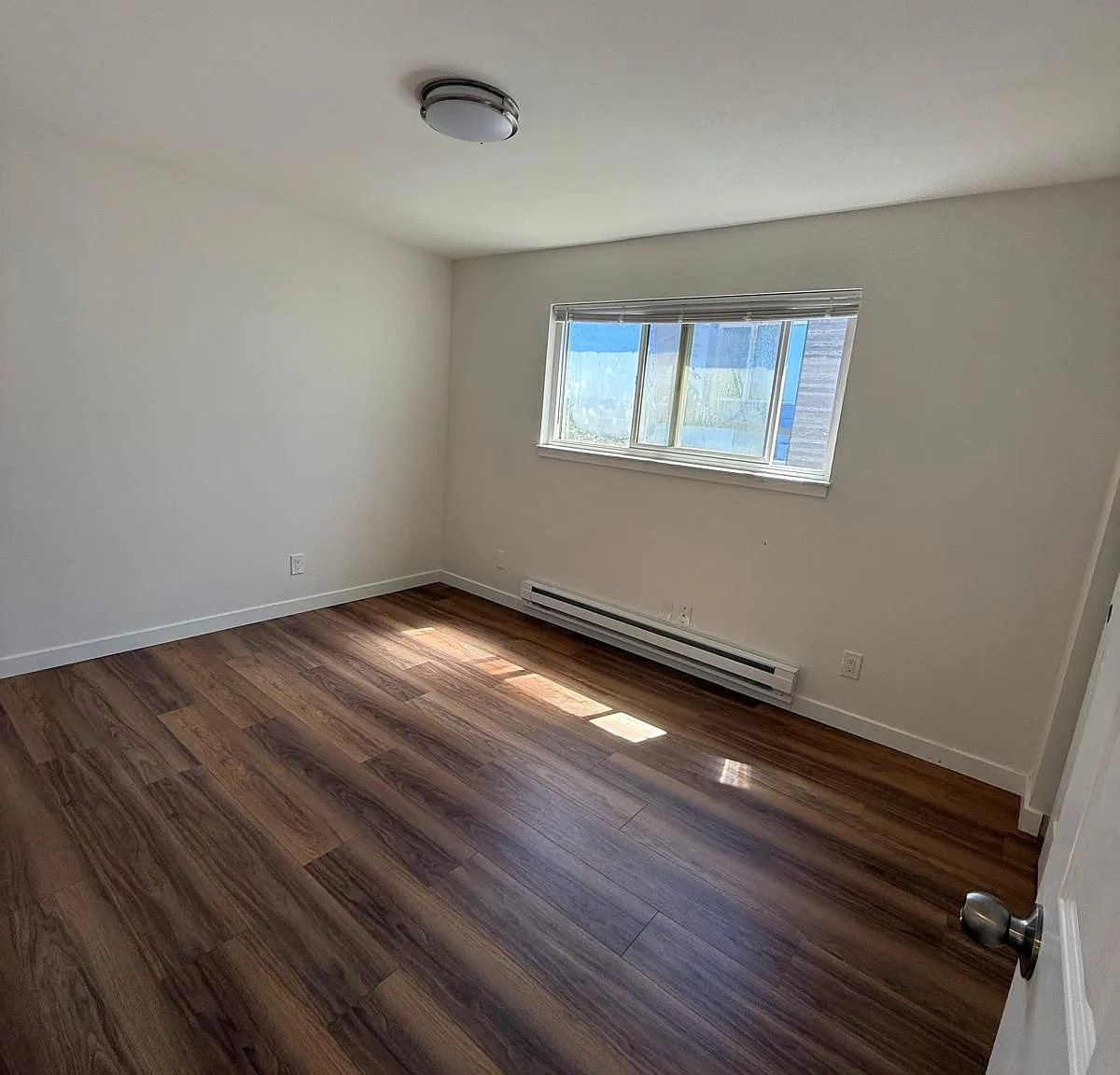 3 bed, 1500 sqft, $3,900 — Photo 3