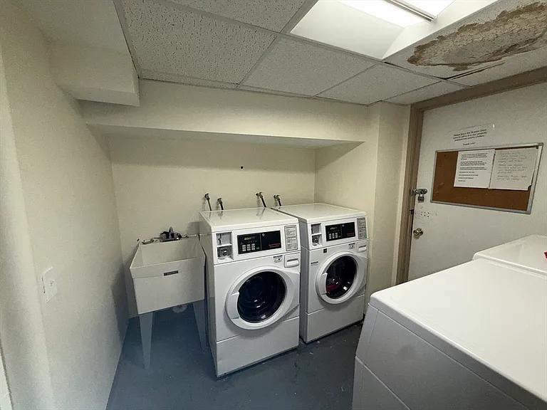 176 Maple Ave #1-31 — Photo 11