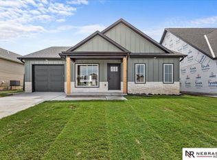 9620 S 87th St, Lincoln, NE 68526