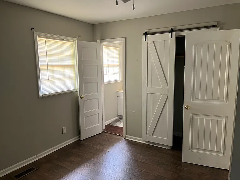 3679 Lindsey Dr — Photo 10