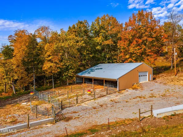 5671 Mountain Valley Road Hwy #131, Thorn Hill, TN 37881