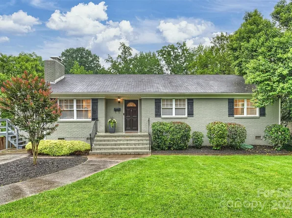 5915 Wedgewood Dr, Charlotte, NC 28210