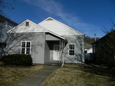 919 S 7th St, Ironton, OH, 45638